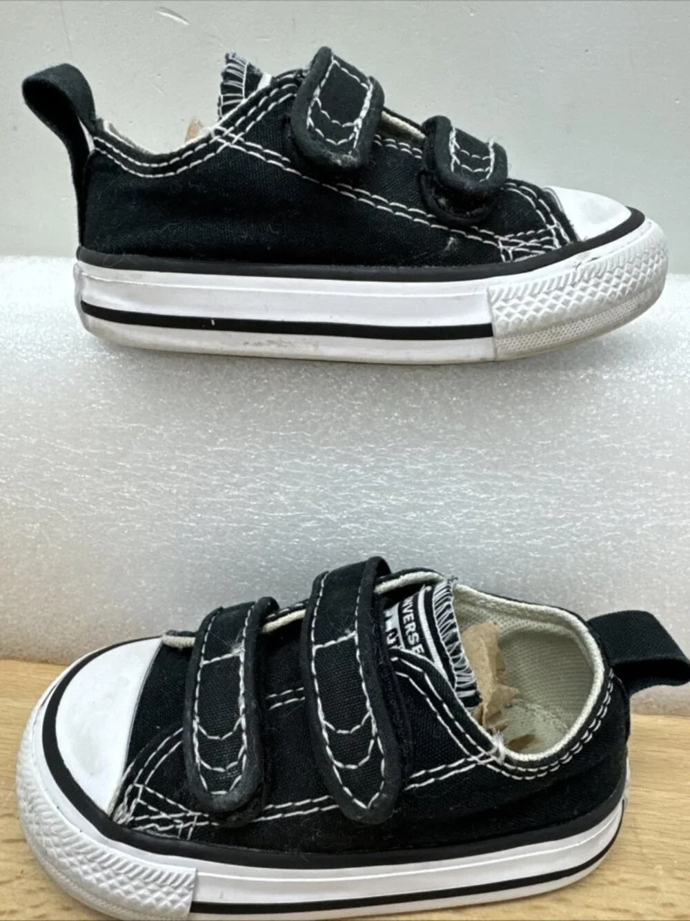 Converse durable infant